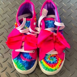 Jojo Siwa multicolor tye dye sneakers